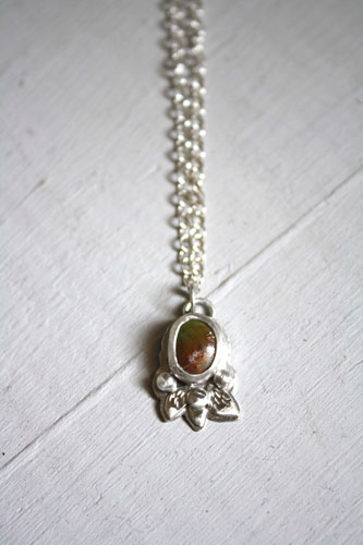 Piedra de musgo, pulsera nido de primavera en plata y turquesa