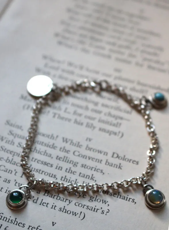 Piedras de nacimiento, pulsera familia en plata, ópalo, turquesa y ónix
