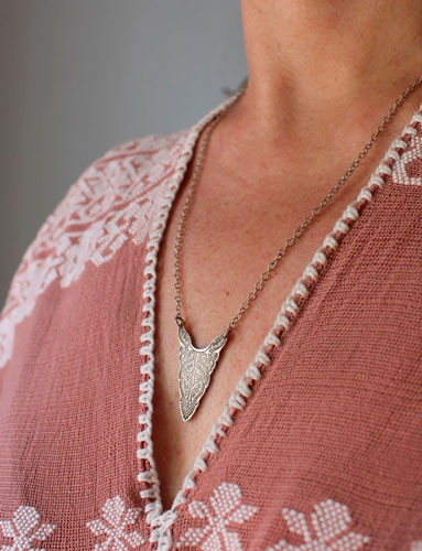 Plenitud, collar tótem bisonte en plata