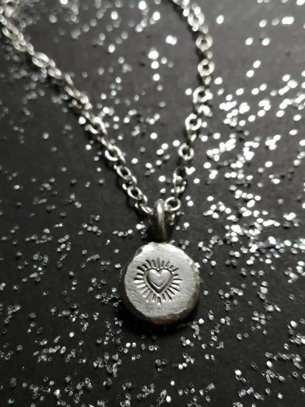 Promesa, collar corazón apasionado en plata
