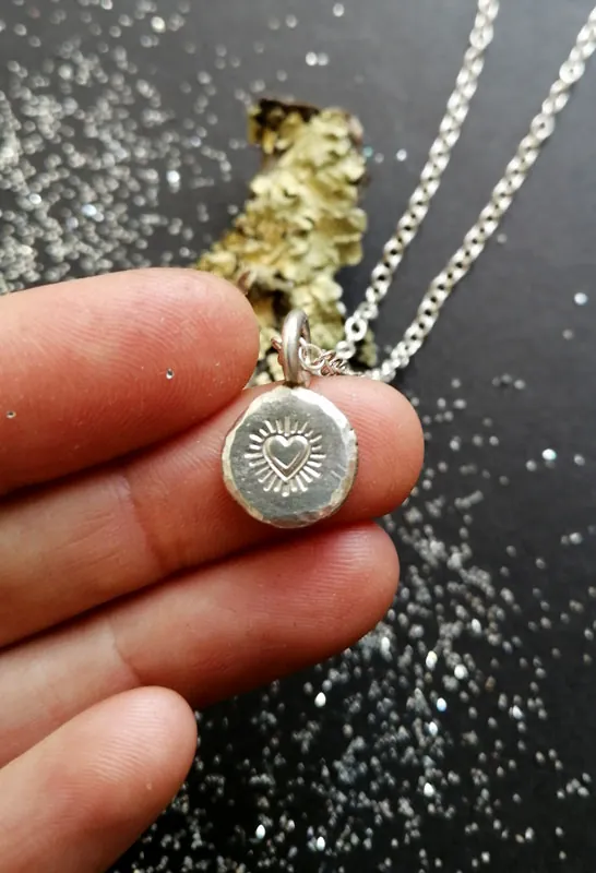 Promesa, collar corazón apasionado en plata
