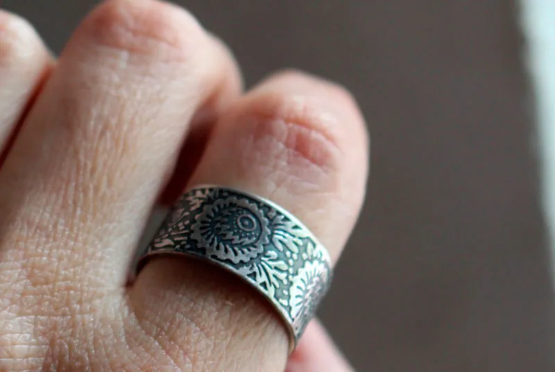 Protea, anillo flor en plata