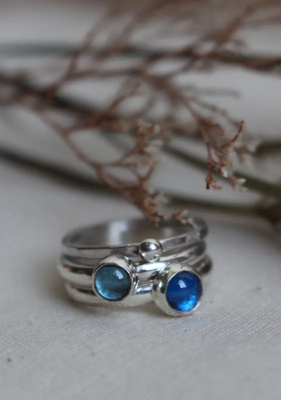Provenza, anillo apilable en plata y zircón