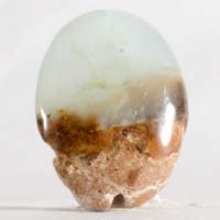 chrysoprase F cabochon