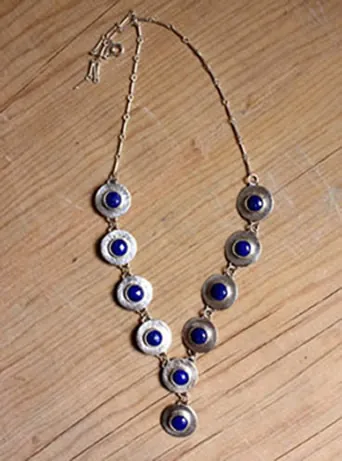 Reina del Nilo, collar egipcio en plata y lapislázuli