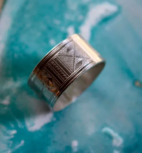 Sahara, anillo tribal étnico tuareg en plata