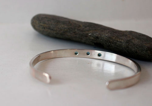 Sarah, freedom and spirituality bracelet in silver with blue zircon