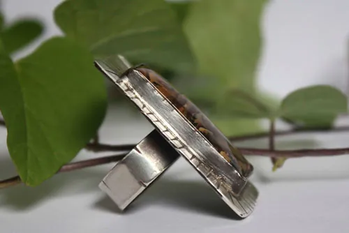 Sé valiente, anillo de aliento en plata y jaspe Deschutes