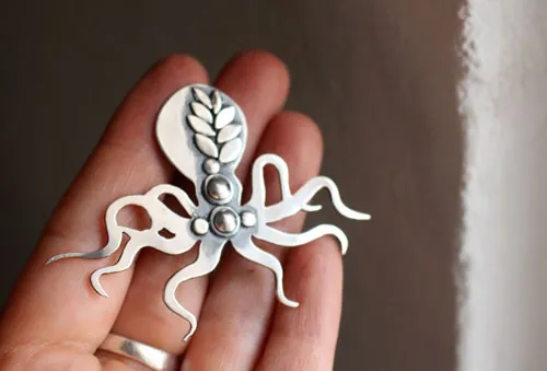 Señor pulpo, broche pulpo elegante en plata