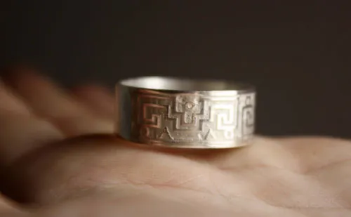 Serpiente de agua, anillo zapoteca de México en plata