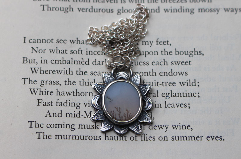 Sol de invierno, collar naturaleza en plata y ágata dendrítica