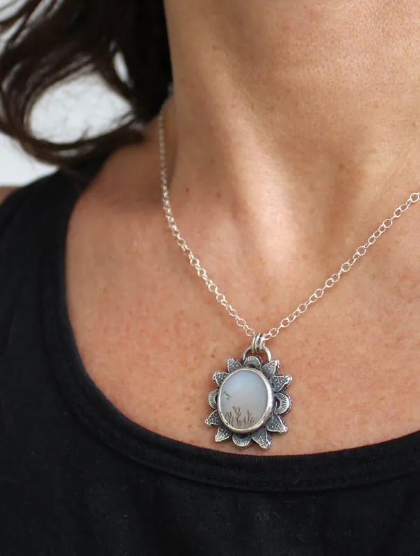 Sol de invierno, collar naturaleza en plata y ágata dendrítica