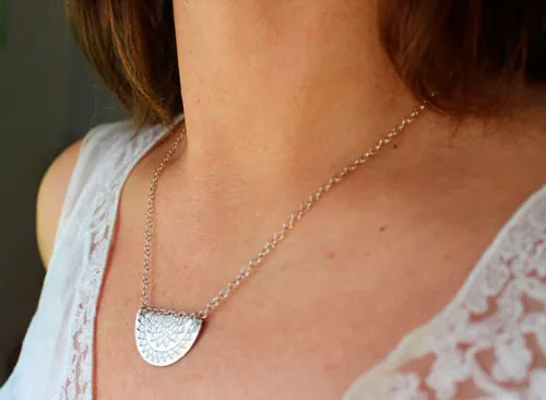 Sol tribal, collar astro inca en plata