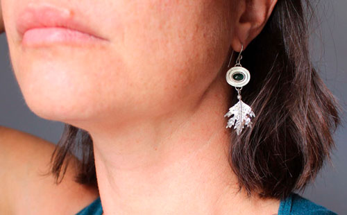 Spirit of the forest, Japanese Kodama earrings in silver and green tourmaline