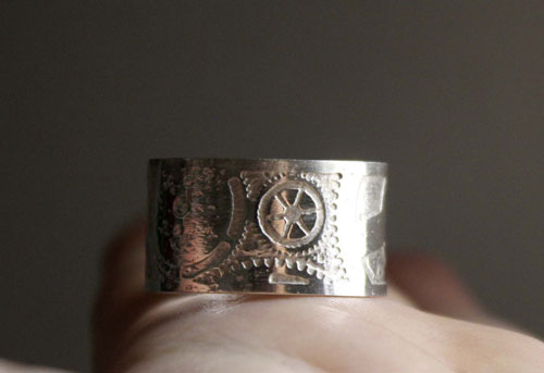 Steampunk, neo-Victorian gear ring in sterling silver