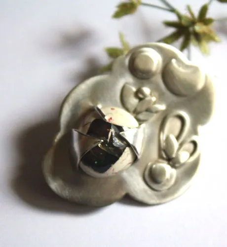 Sueño de una noche de verano, broche ensueño en color en plata y ópalo de fuego