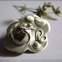 Sueño de una noche de verano, broche ensueño en color en plata y ópalo de fuego