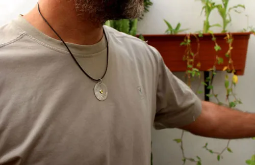 Sunilda, dije escudo medieval en plata y cuarzo amarillo