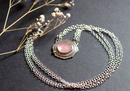 Supernova zafiro, collar de astronomía en plata, oro y zafiro rosa