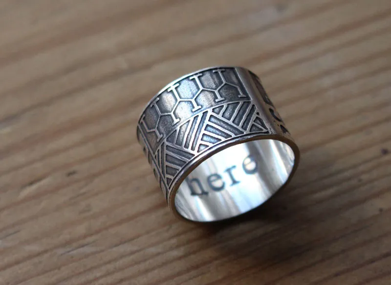 Ta U Here, anillo tatuaje polinesio en plata