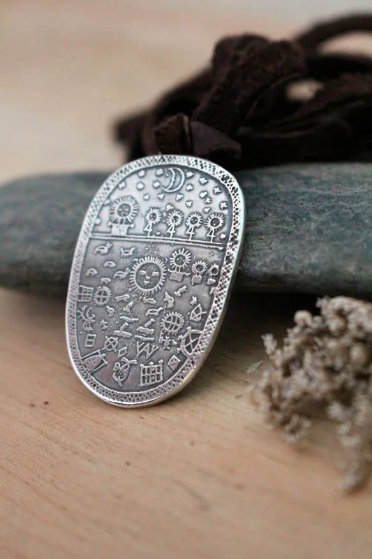 Tambor chamánico, collar sami escandinavo en plata