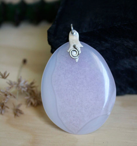 Tea rose, botanical pendant in sterling silver and rose quartz