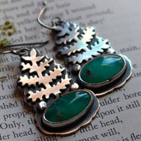 The awakening of the earth, Celtic fern earrings in silver and chrysoprase