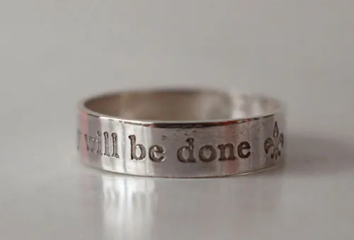 Thy will be done, anillo de aliento y espiritualidad en plata