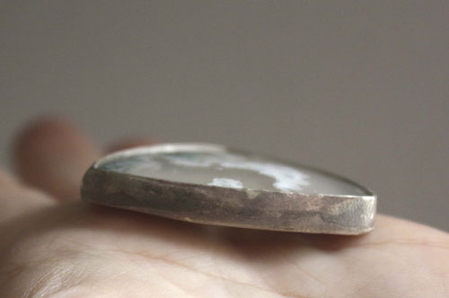 Tierra de hielo, dije paisaje de banquisa en plata y ágata musgosa