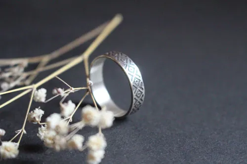 Tribal, anillo símbolo andino en plata
