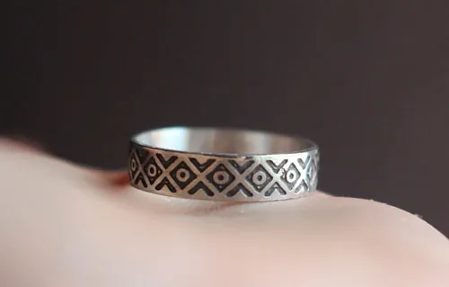 Tribal, anillo símbolo andino en plata