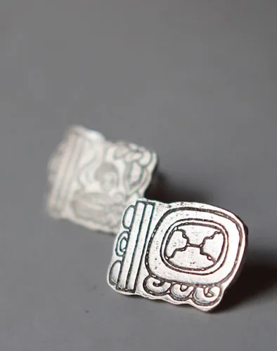 Tzolkin Haab, aretes tipo broquel del calendario maya en plata