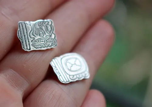 Tzolkin Haab, aretes tipo broquel del calendario maya en plata