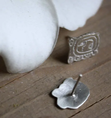 Tzolkin Tzolkin, aretes tipo broquel del calendario maya en plata