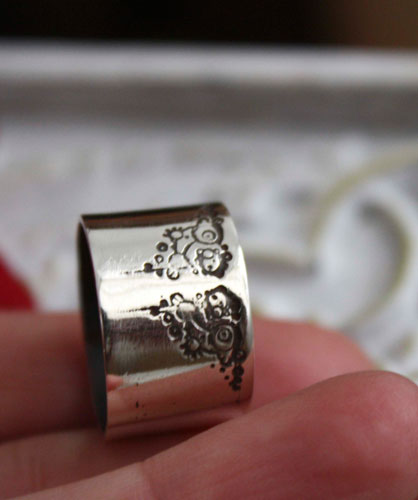 Uchronia, Steampunk retro-futuristic ring in silver