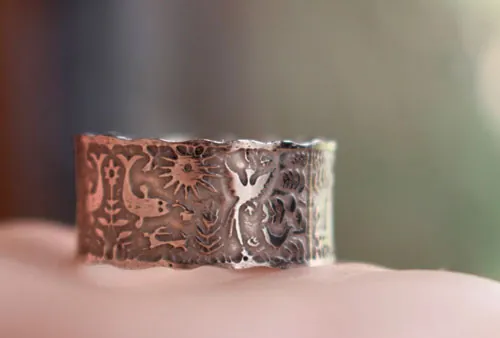 Un mundo imaginario, anillo étnico otomí de México en plata