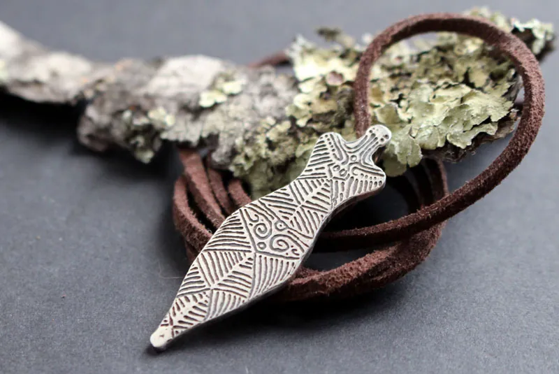 Venus Cucuteni, collar diosa madre neolítica en plata