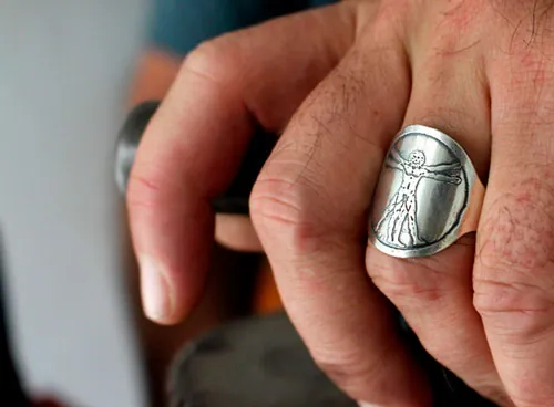 Vitruvio, anillo de hombre de Vitruvio de Leonardo da Vinci en plata