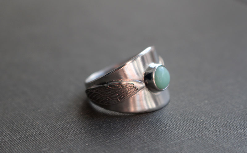 Wingbeats, Harry Potter golden snitch ring in silver and chrysoprase
