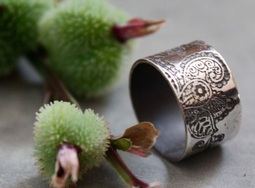 Winter jasmine, Indian cashmere flower ring in silver
