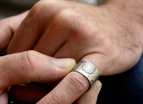 Winter jasmine, Indian cashmere flower ring in silver