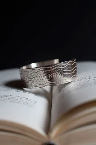 Xiuhmolpilli, pulsera azteca de México en plata