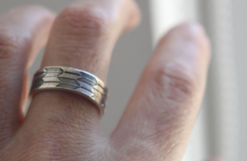 Yagasuri, anillo flecha japonesa en plata