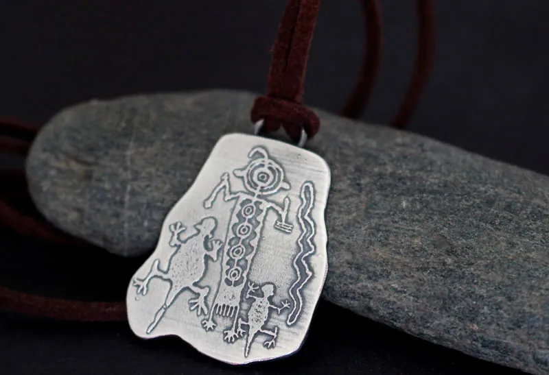 Yahwera, collar maestro animal amerindio en plata
