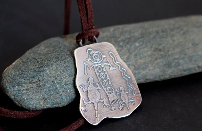 Yahwera, collar maestro animal amerindio en plata