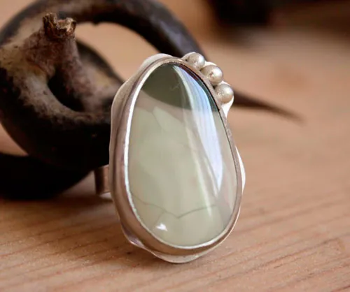 Yanagi, anillo mar meditativo en plata y jaspe Willow Creek