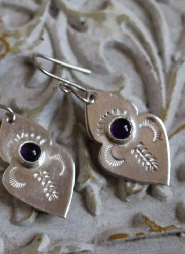 Yuma, aretes punta de flecha amerindia en plata y amatista