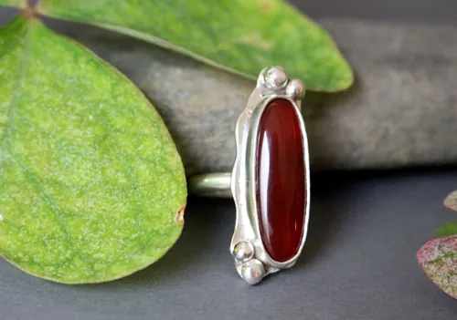 Zéphyrine, anillo con piedra a elegir en plata, ónix, ojo de tigre, howlita, ágata roja o ágata verde