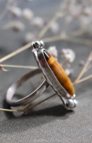 Zéphyrine, anillo con piedra a elegir en plata, ónix, ojo de tigre, howlita, ágata roja o ágata verde