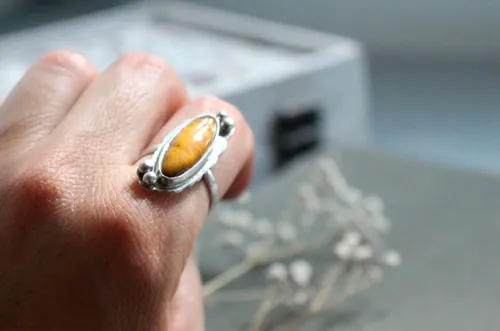 Zéphyrine, anillo con piedra a elegir en plata, ónix, ojo de tigre, howlita, ágata roja o ágata verde